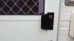 TRIMATIC CARAVAN DOOR LOCK COMPLETE OLD STYLE TRI JAYCO FRANKLIN MILLARD 014396 -Rv Parts Store 112082896908 6