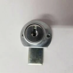 CARAVAN ACCESS DOOR LOCK CAMEC 008231 WITH KEYS 16MM SLIDING TONGUE RETRO STYLE -Rv Parts Store 12 97c82a6f 99ea 4eda a5bb 626b07bdf317